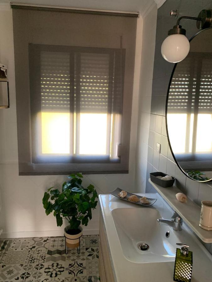 Acogedor Apartamento En Pleno Corazon De Triana Σεβίλλη Εξωτερικό φωτογραφία